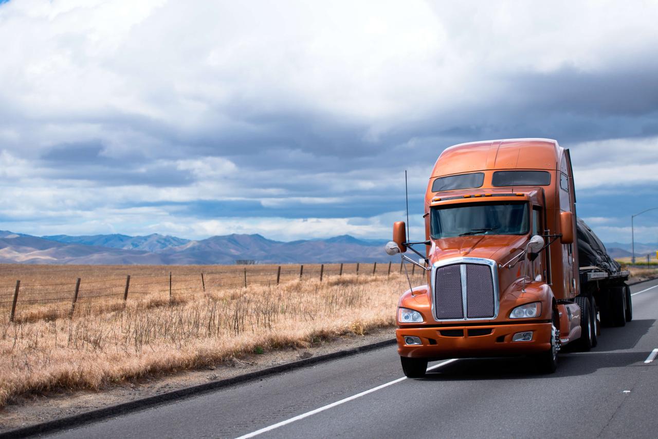 Commercial trucking insurance