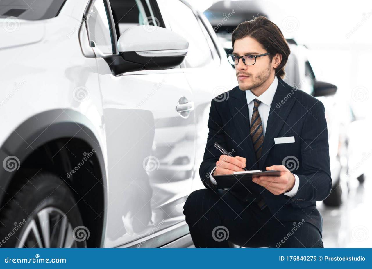 Auto insurance agent